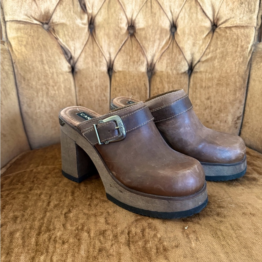 Vintage Candie’s leather platform clogs